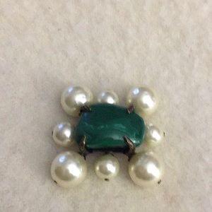 CHANEL-Authentic CHANEL brooch-gorgeous & unique..